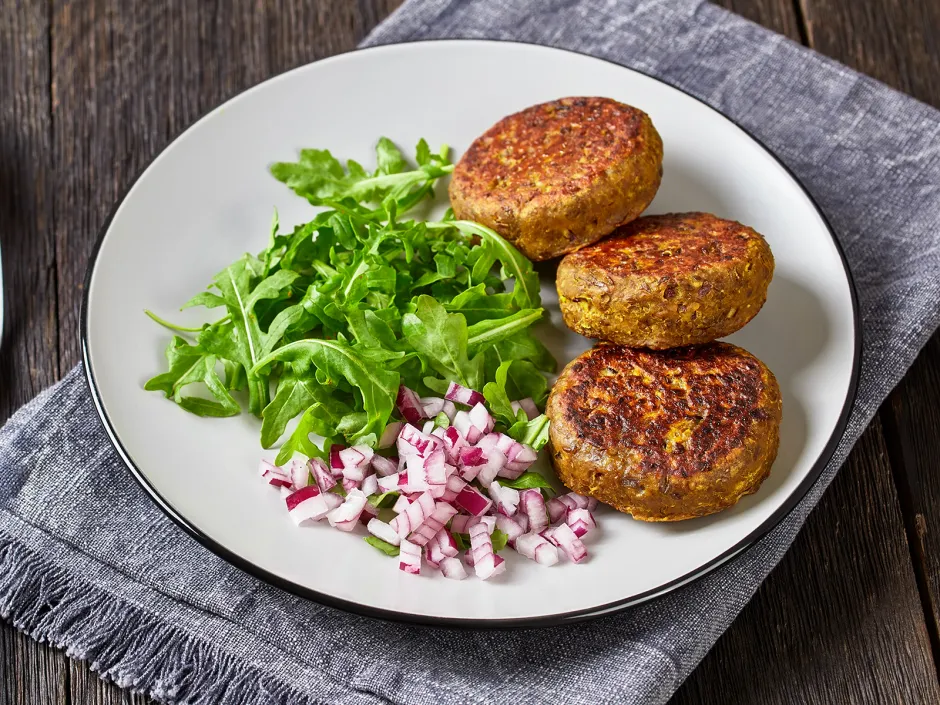 Vegane Burger aus Bohnen und Linsen