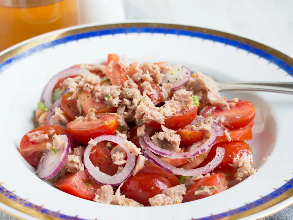Tomaten-Thunfisch-Salat