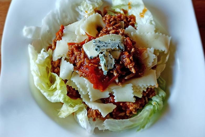 Pasta auf Salat