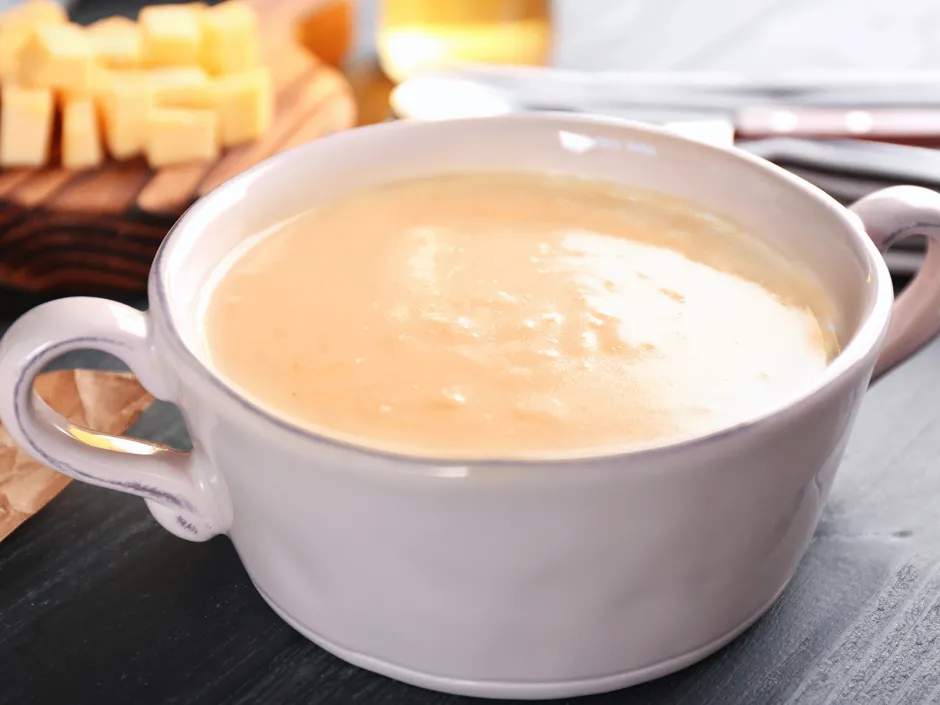 Kartoffel-Käsesuppe