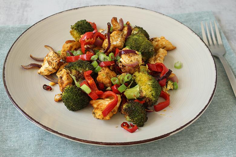 Gemüse und Huhn aus dem Airfryer