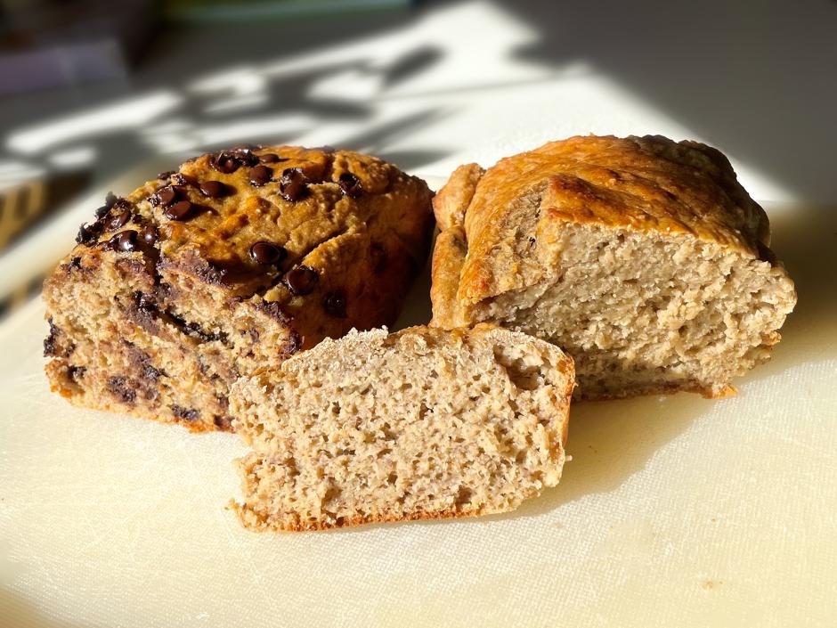 Fluffiges Bananenbrot ohne Zucker und Öl