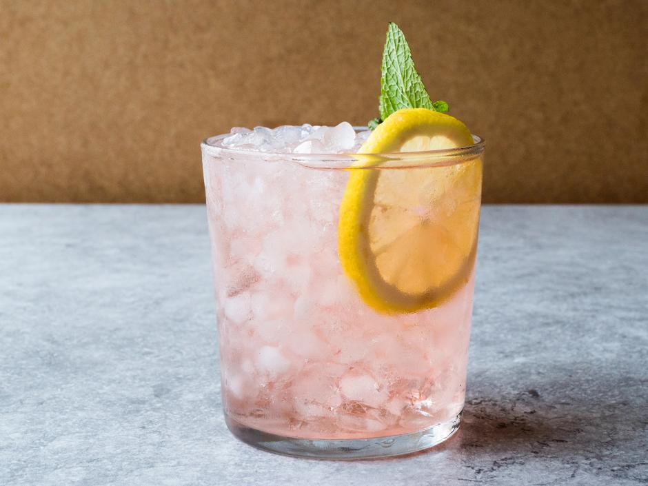 Pink Gin Tonic