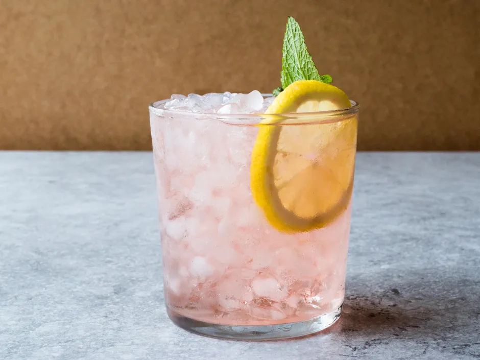 Pink Gin Tonic