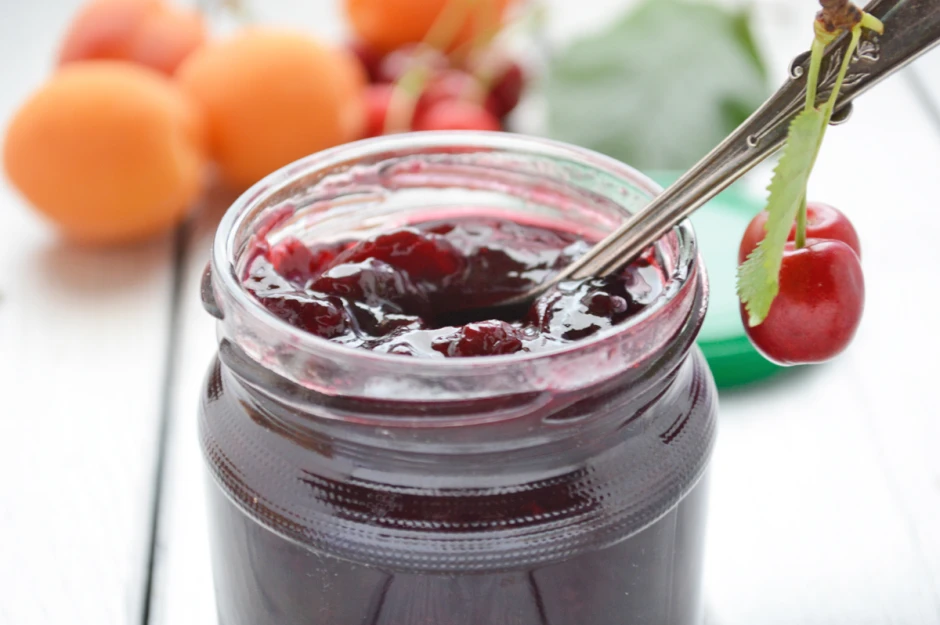 Marillen-Kirschen-Marmelade