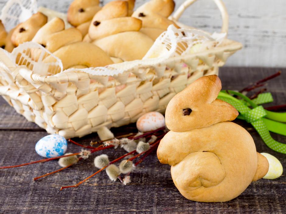 Süße Häschen aus Germteig