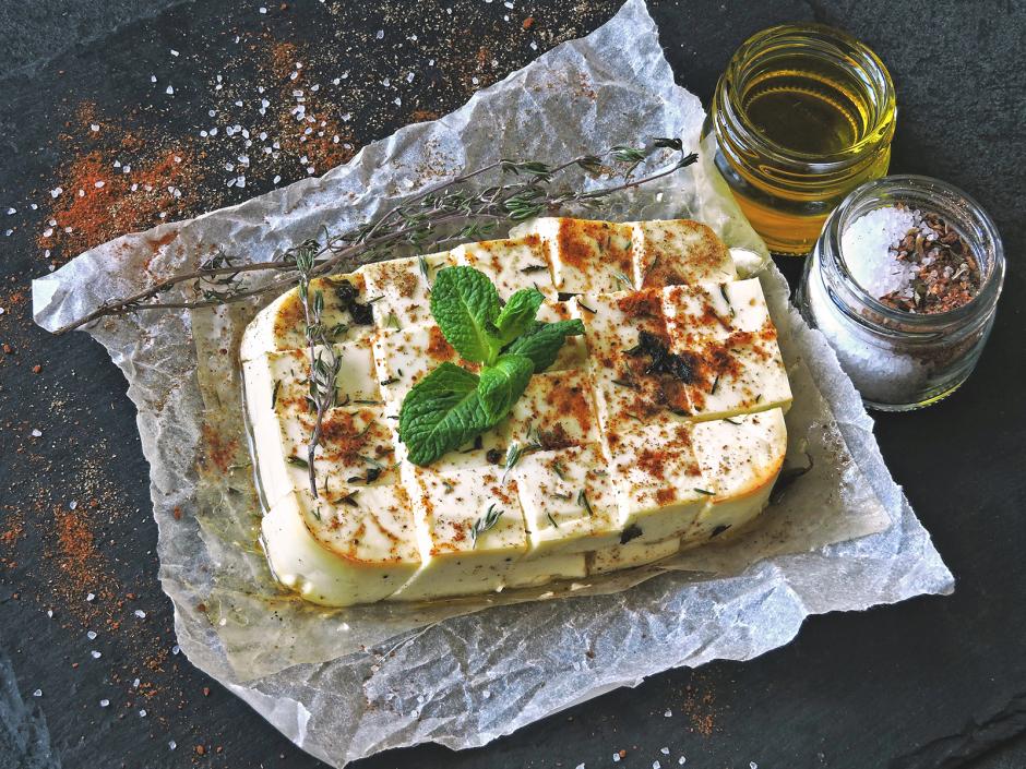 Gebackener Feta mit Olivenöl