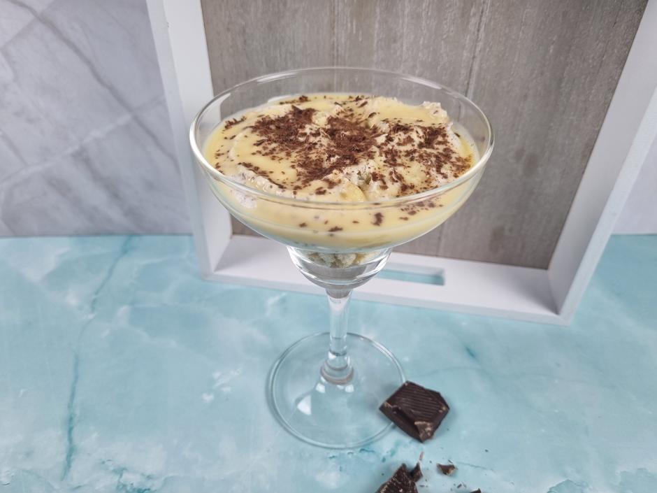 Topfen-Eierlikör-Dessert