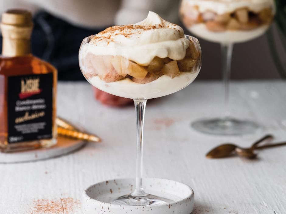 Apfel-Tiramisu im Glas