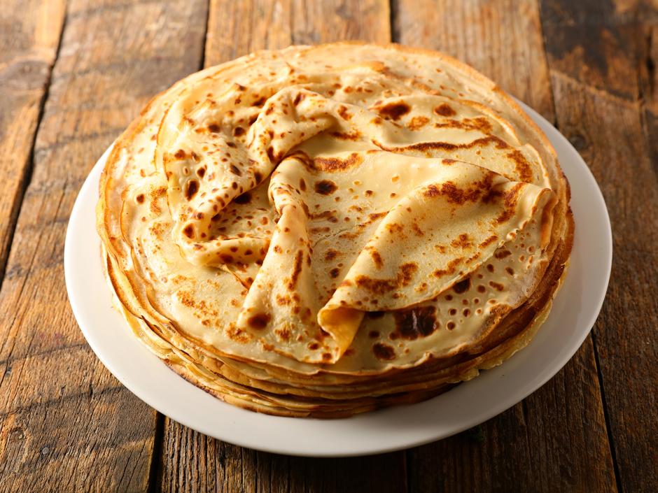 Palatschinken mit Haselnussmilch