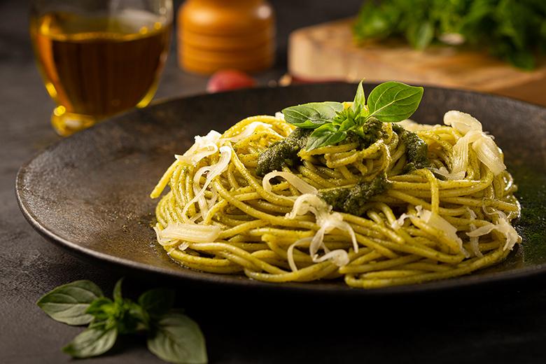 Spaghetti mit Pesto