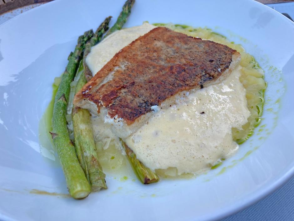 Hechtfilet mit Knoblauchsauce
