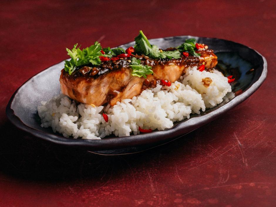 Lachs mit Sticky Sojasauce