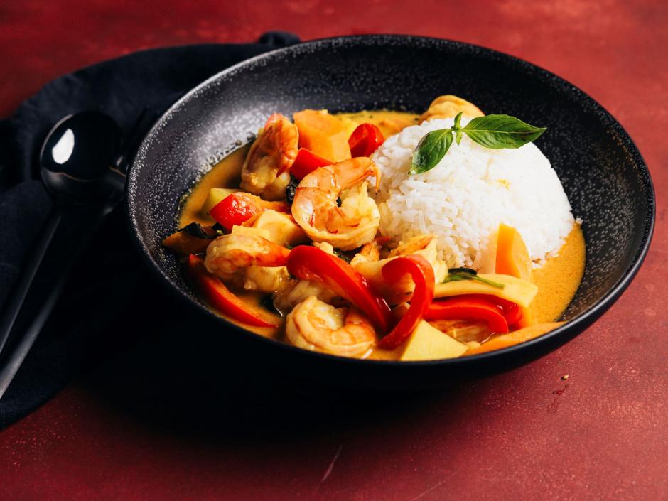 Gelbes Curry mit Garnelen und Tamarind