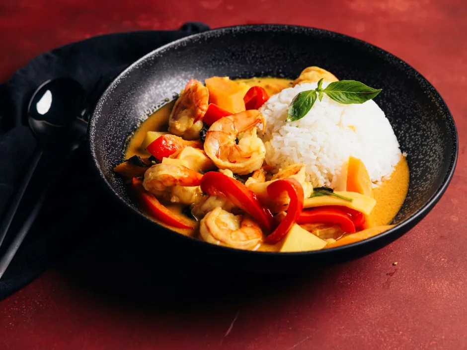 Gelbes Curry mit Garnelen und Tamarind