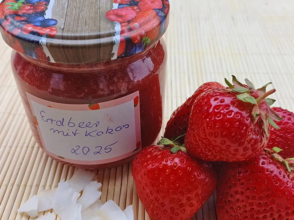 Erdbeer-Kokos-Marmelade