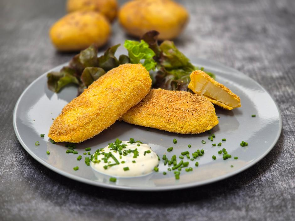 Kartoffelschnitzel im Maisgrießmantel