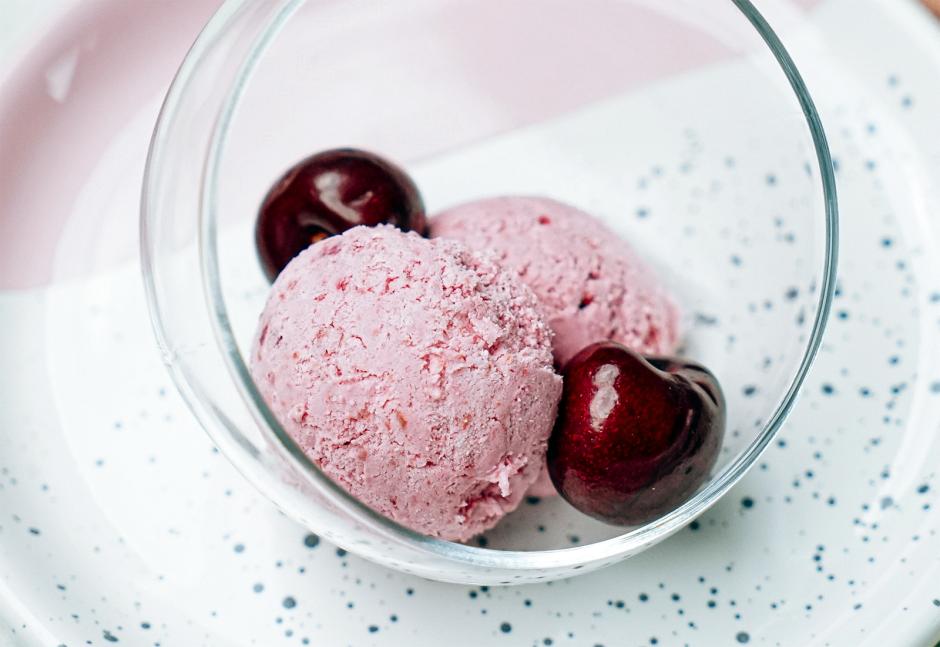 Joghurt-Kirsch-Eis