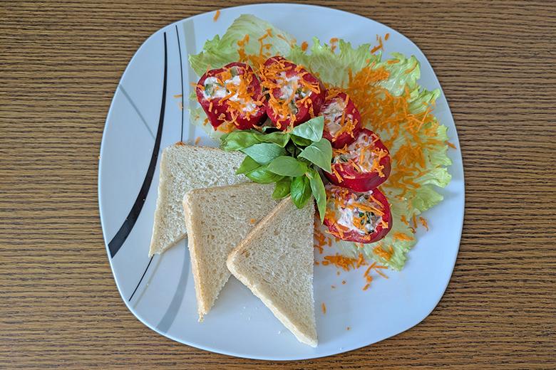 Gefüllte Spitzpaprika
