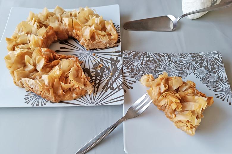 Strudelteig-Topfenpäckchen aus dem Camping-Backofen
