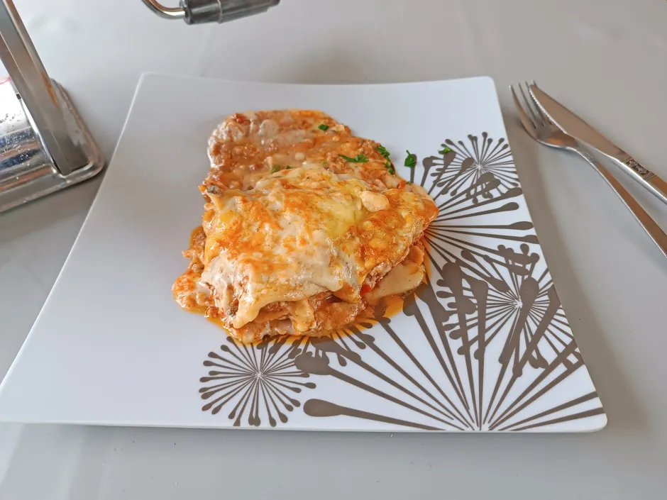 Lasagne aus dem Camping-Backofen