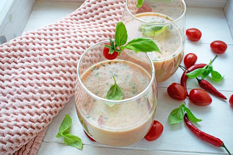 Tomaten-Soja Smoothie