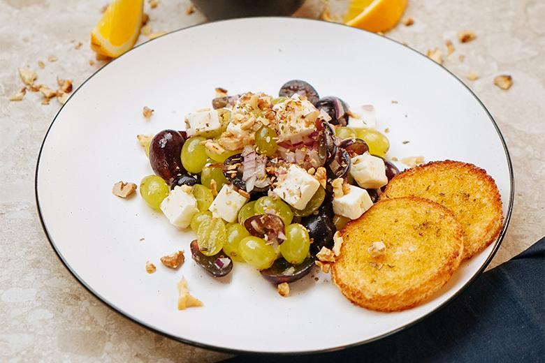 Trauben-Feta-Salat