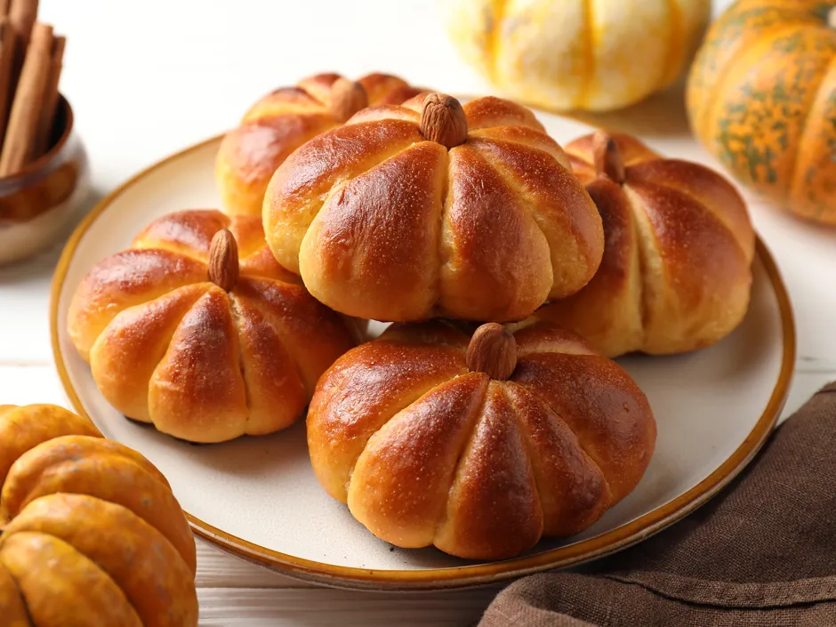 K&uuml;rbisbr&ouml;tchen mit Hokkaido