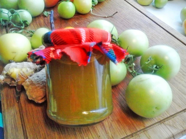 Marmelade aus gr&uuml;nen Tomaten