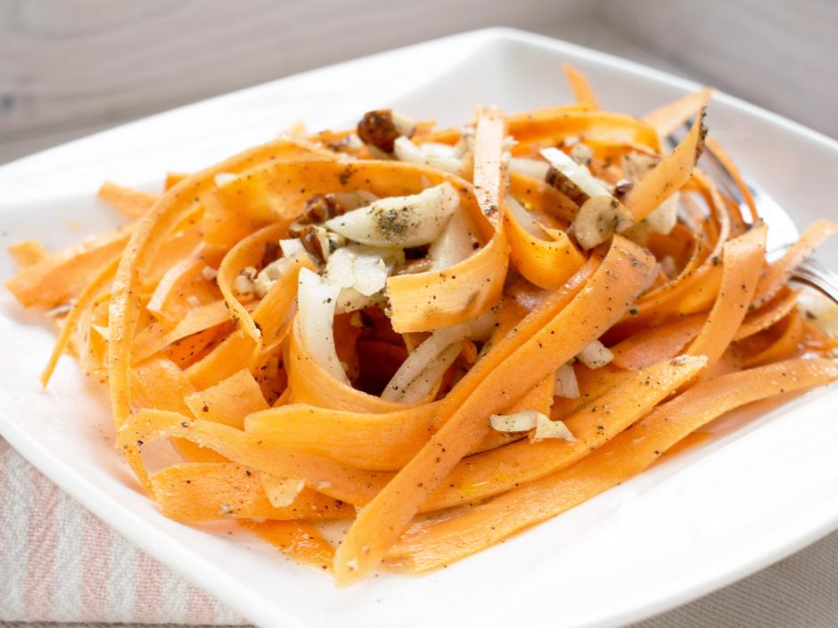 Asiatischer Karottensalat