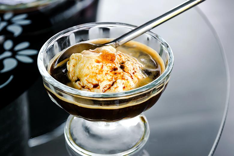 Affogato al caffe