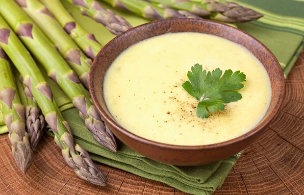 Spargelcremesuppe