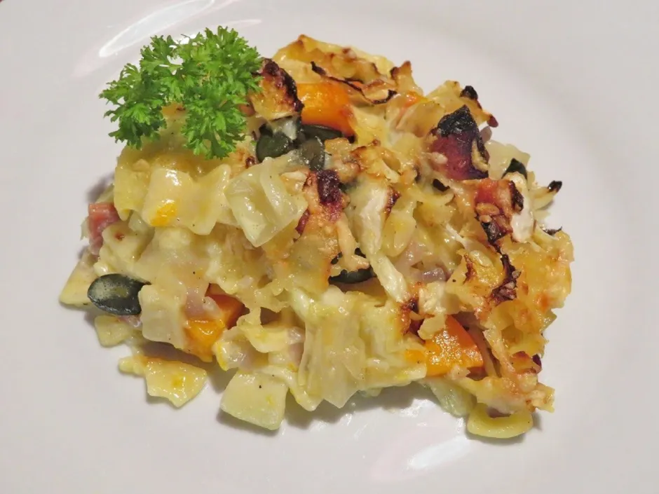 Kraut-K&uuml;rbis-Fleckerl-Gratin
