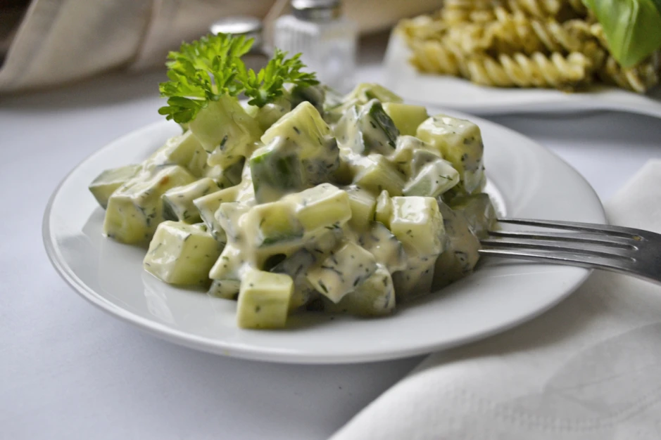 Gesunder Gurkensalat