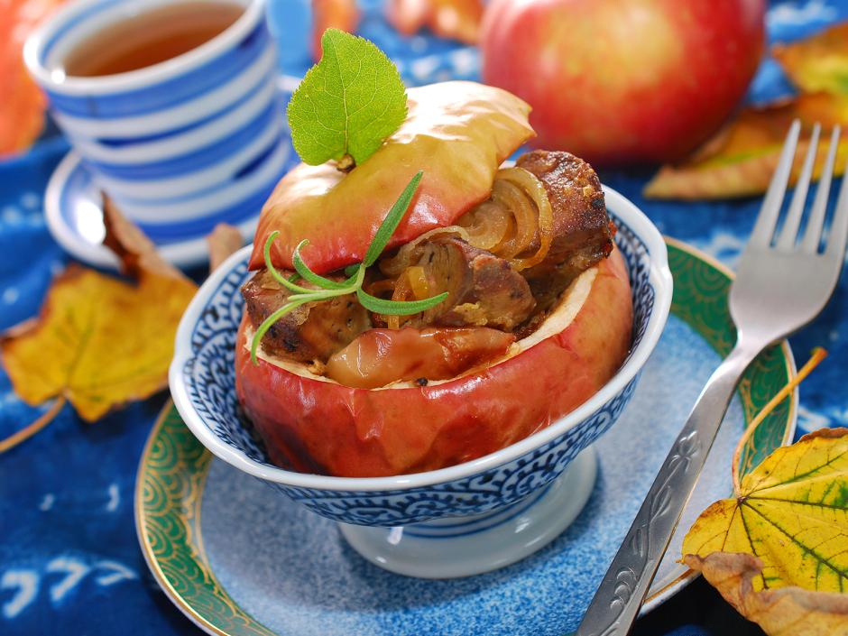 Bratäpfel mit Leber und Zwiebeln