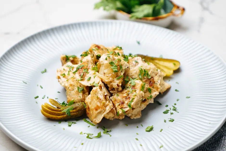 Kn&ouml;del mit Ei