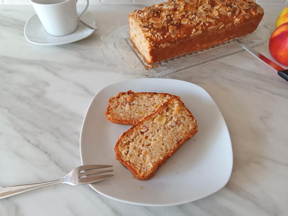 Schneller Apfelkuchen mit Dinkelmehl