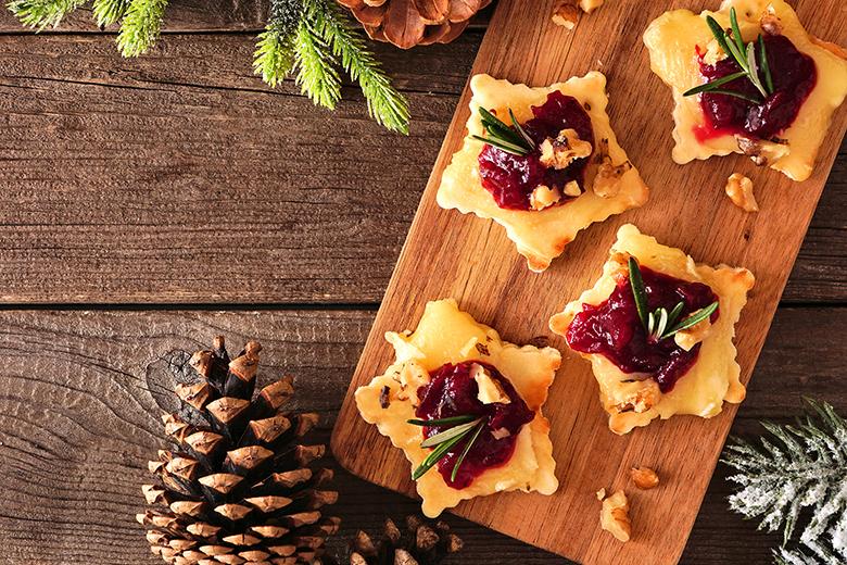 Blätterteigsterne mit Camembert