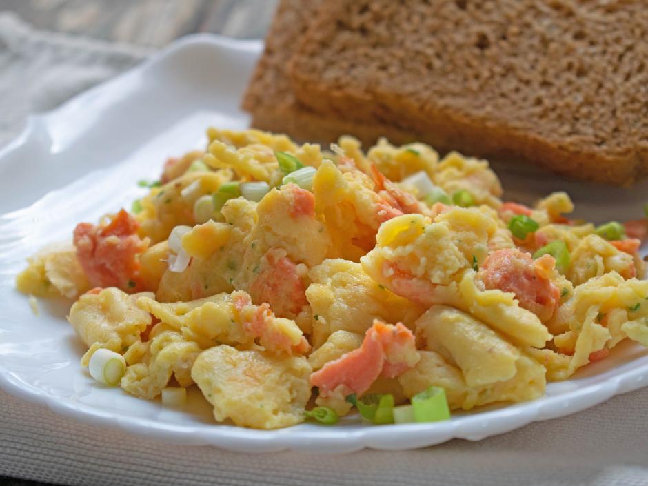 Eierspeise mit Lachs