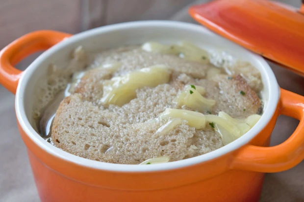 K&auml;sesuppe mit Greyerzer