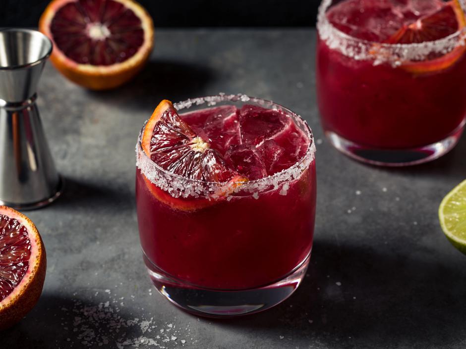 Boozy Blood Orange Margarita mit Tequila