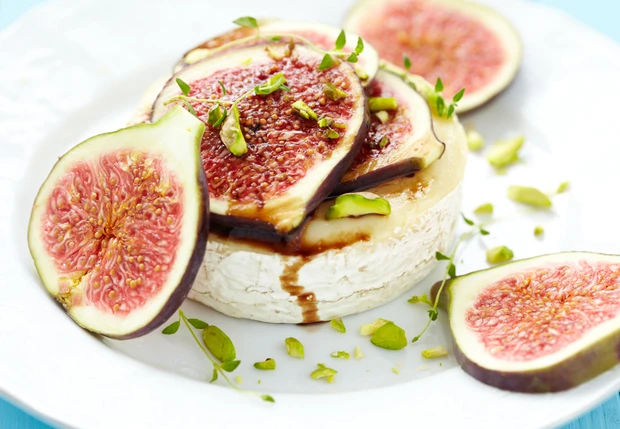Feigen mit Camembert