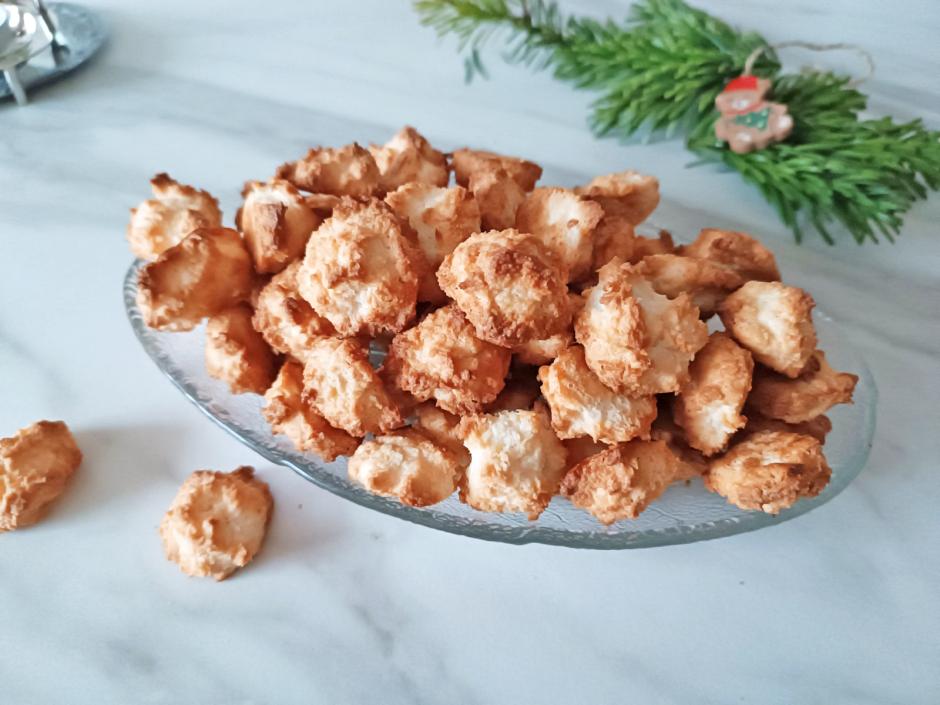 Kokosbusserl mit Topfen