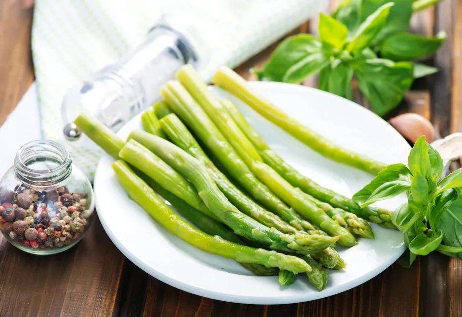 Gr&uuml;ner Spargel