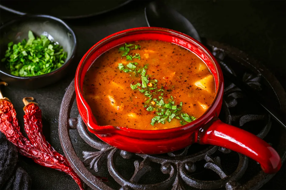 Gulasch-Suppe
