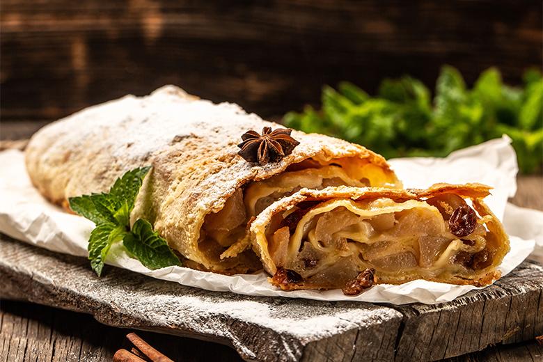 Wiener Apfelstrudel
