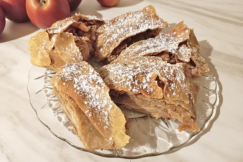 Dinkel-Apfelstrudel