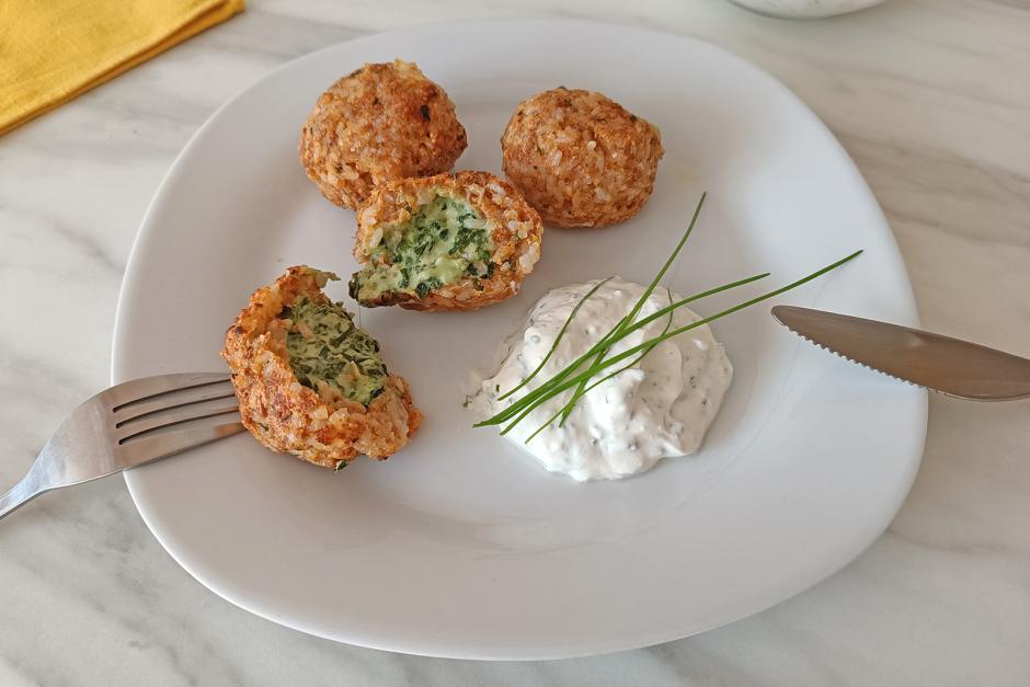 Gefüllte Reisbällchen aus der Heißluftfritteuse