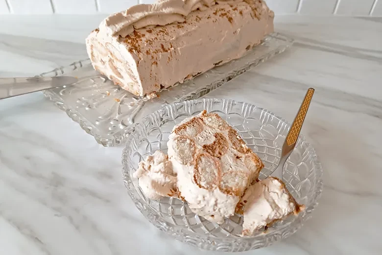 Biskottenroulade
