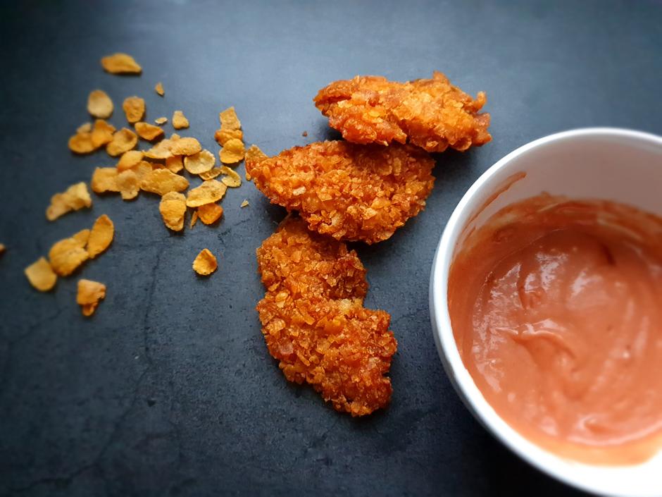 Hühnerstreifen in Cornflakes-Panade